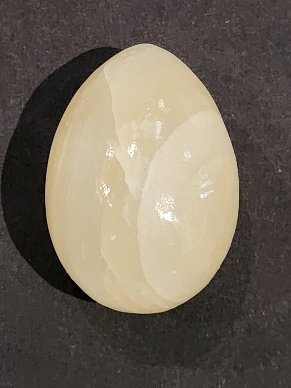 Alabaster Carved Stone Egg Cream Paperweight Marbled Bandings Polished Decor